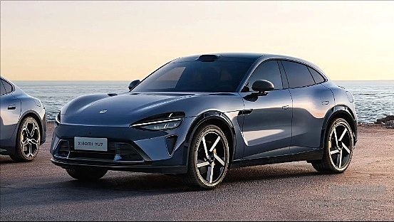 品牌首款SUV 小米YU7实车曝光要把特斯拉Model Y拉下马？