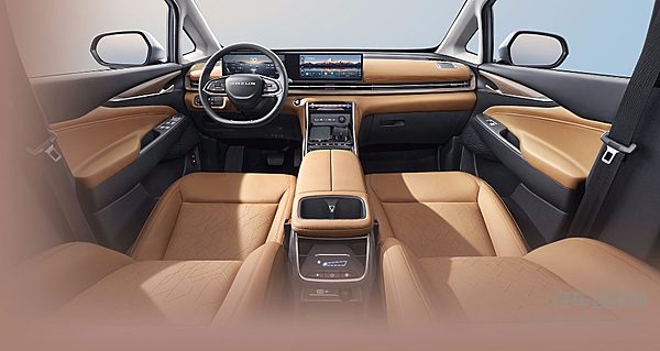 入门级燃油MPV二选一 传祺M6与大通G50哪一款更实用？