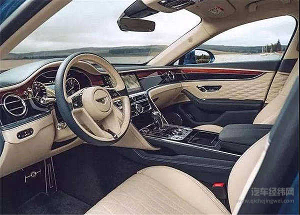 W12+6.0 L双涡轮增压，这个“B”车标是真的惹不起！