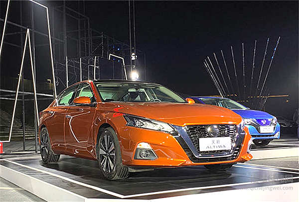 “移动沙发”进化了 全新天籁觊觎“发动机厂”！