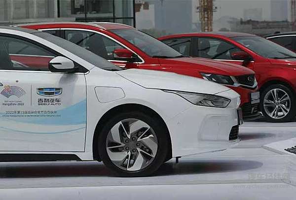 2022，吉利无人驾驶汽车