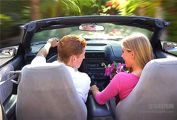 关于求生欲，其实只是一个取消副驾驶座的问题