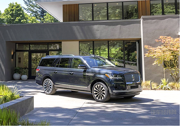 国产之光登上百万级豪华SUV擂台 红旗LS7能够挑战宝马X7与林肯领航员？