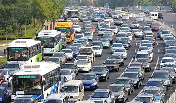 第七届武汉汽车文化节：献给武汉改革开放40周年