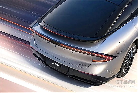 20万级纯电中大型轿车对决 小鹏P7+能否挑战小米SU7？