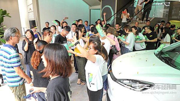 威马汽车第4家自营Space落地上海南京西路商圈