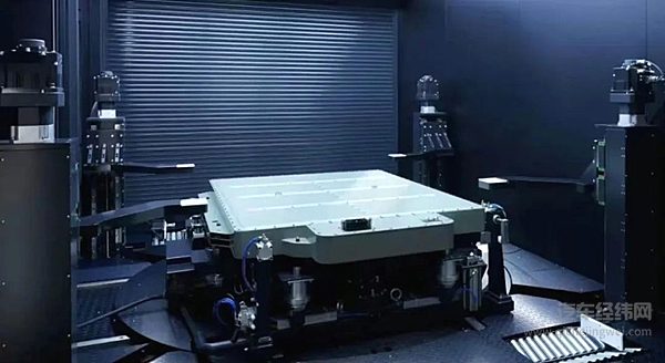 固态电池按下快进键 上汽能否实现电动车市场的反转？