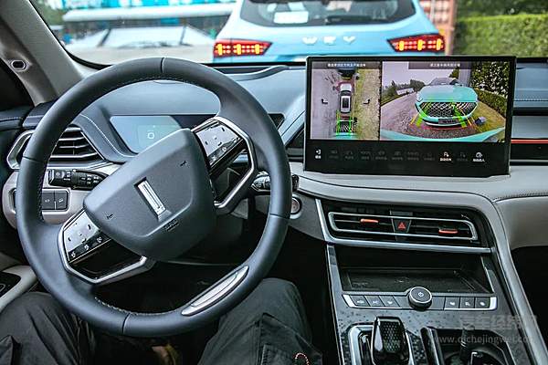 玛奇朵全自动融合泊车功能体验