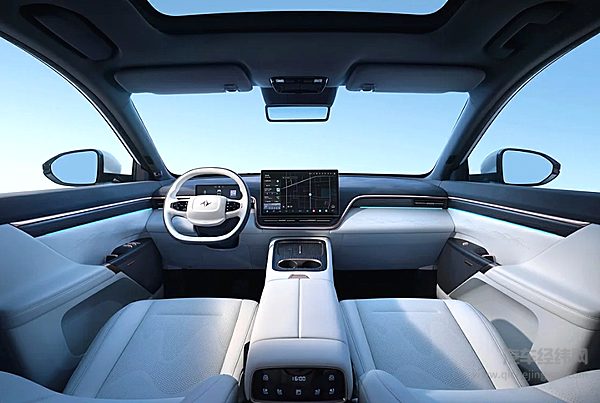 认准家庭用户 奕派eπ 008五座版能否平替理想L6？