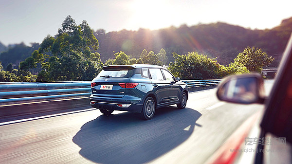 中大型自主SUV再添“搅局者” 潍柴U70正式上市！