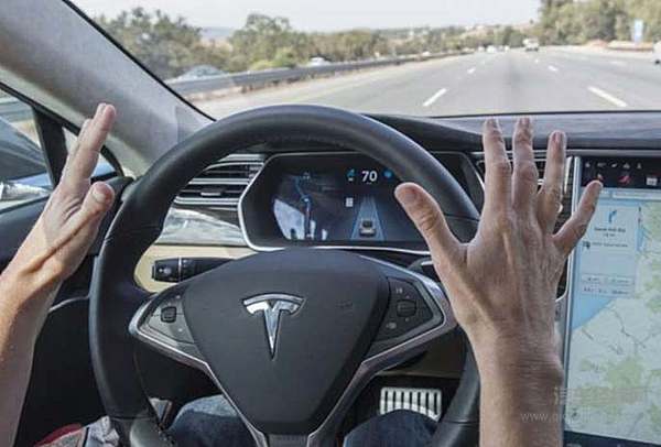 智能网联汽车迎来新转折！