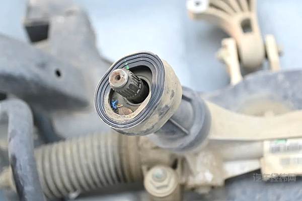 技术奇瑞 全球热爱 超10万公里的瑞虎8整车拆解彰显匠心冠军品质