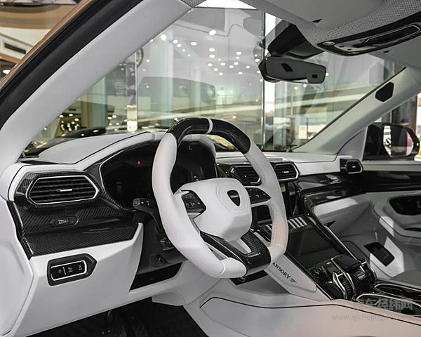 兰博基尼URUSMANSORY定制版