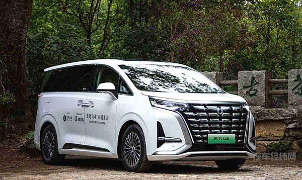 4月MPV销量解读：腾势D9强势依旧 别克成合资独苗