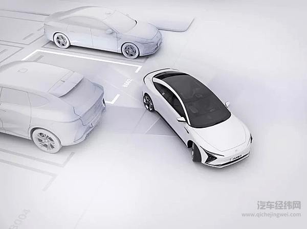 智己L7对标蔚来ET7 谁是新势力轿车旗舰领军车型