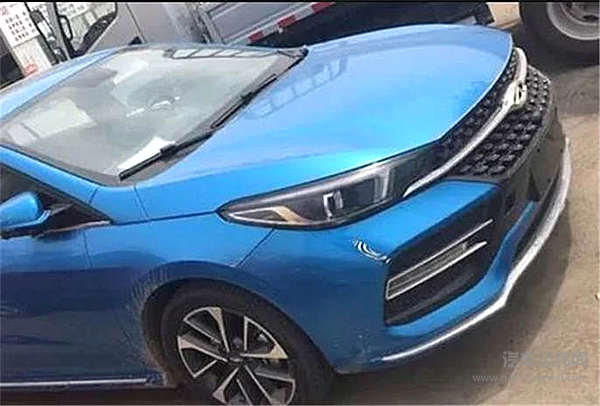 奇瑞新车预告图发布 将于北京车展亮相