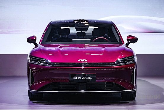奇瑞风云A9L亮相2025香港车展：生而极致的豪华C级旗舰