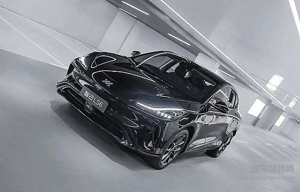 华为系对决上汽系 阿维塔07与智己LS6谁更强？