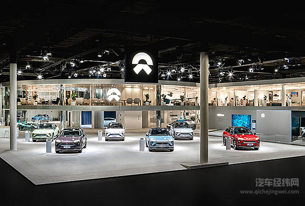 蔚来ET预览版亮相2019上海车展 “一键加电”对外开放