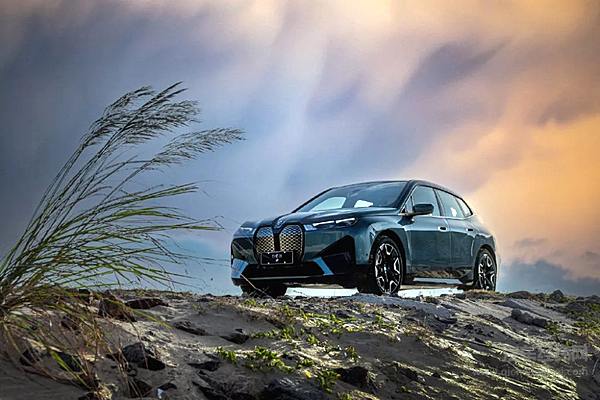 高合HiPhi X销量再创新高 宝马iX也不是对手？