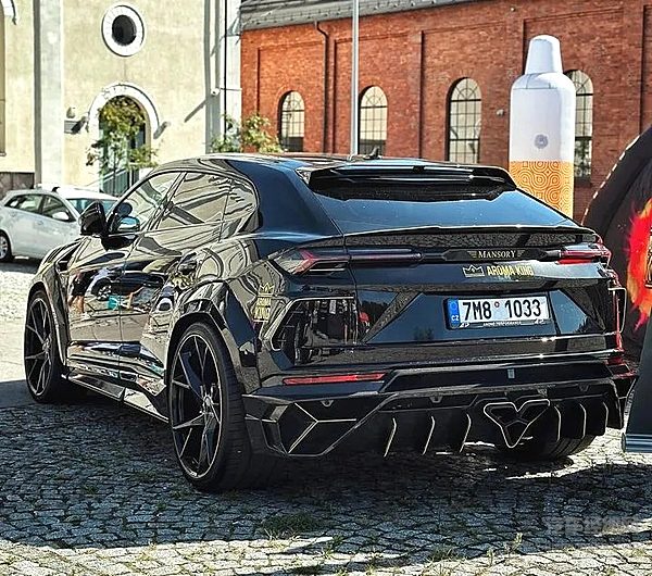 兰博基尼URUSMANSORY定制版