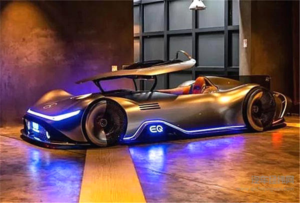 奔驰发布了一台很有情商的概念车