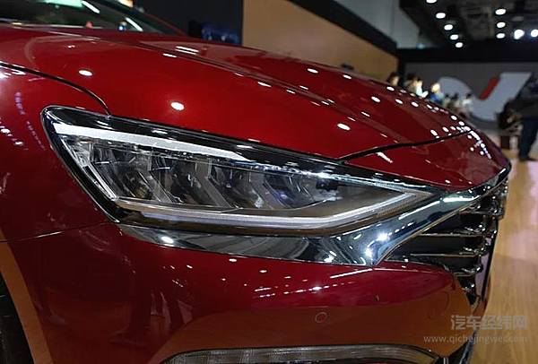 12万能买到的最帅的车！全球十佳发动机，性能吊打思域