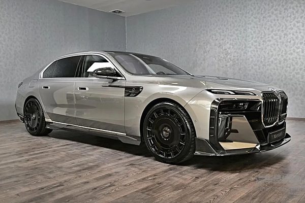 宝马7系(G70)MANSORY包围套件