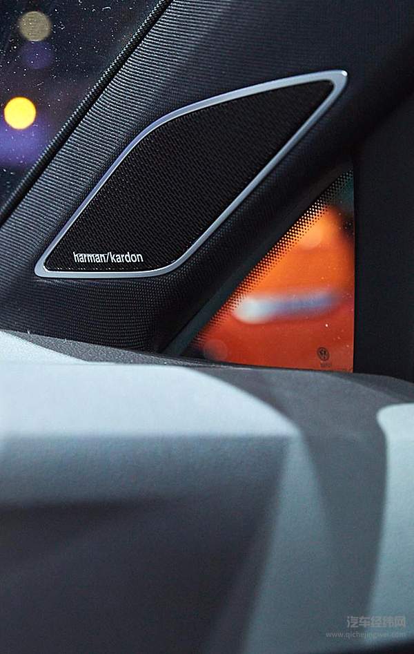 全新数字高尔夫GTI 亮相上海车展 集性能、乐趣于一体