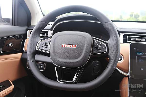 中国重汽·VGV U75PLUS重庆发车 零百加速仅需8秒