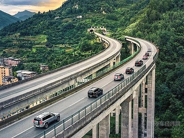 正月初六 猛士M817开启智能越野新纪元