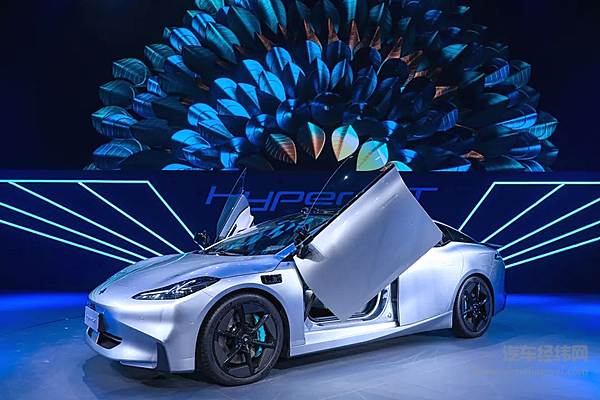 各地出台扩大汽车消费政策 小鹏、埃安等2月销量上涨