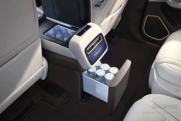 科技安全全能旗舰SUV腾势N9震撼上市 38.98万元起售