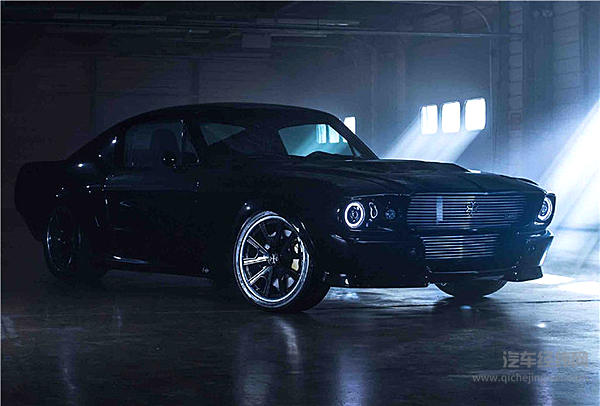 福特野马领衔 美式肌肉车在电动化时代淘汰还是进化？