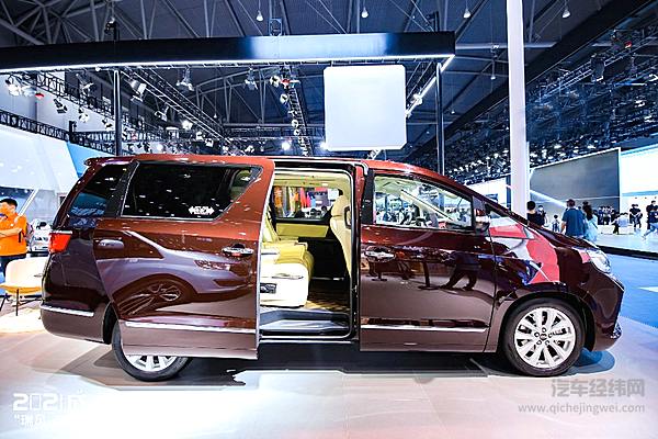 瑞风汽车强势登陆成都车展 新国货典范之路宣告开启