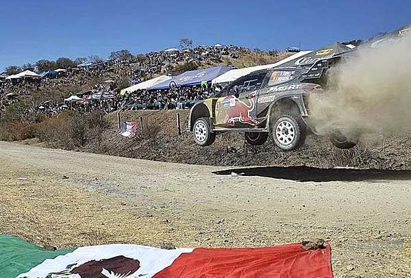 WRC福特又赢了 勒布爆胎无缘领奖台