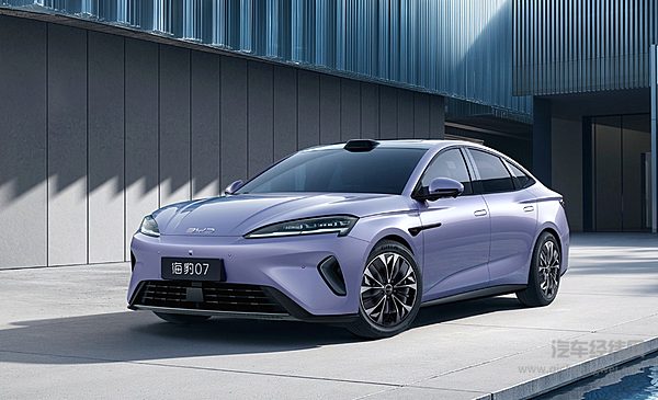 2025汽车以旧换新数据出炉 81%燃油车用户置换新能源