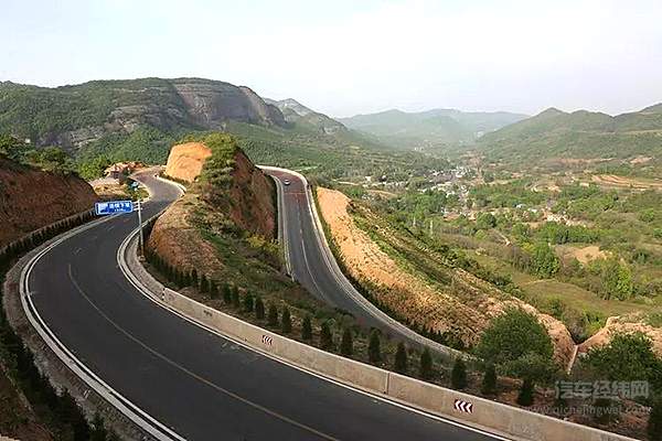 定速巡航怎么用才能省力省油？