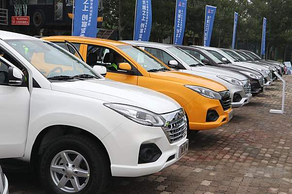 【原创】江铃新宝典发动机享终身质保 官宣百公里油耗仅为7.3L