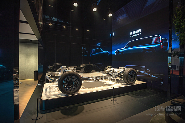 构建的技术护城河 比亚迪仰望的高端之路