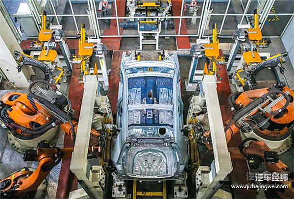 一半海水一半火焰，各派系车企产能布局进退图鉴