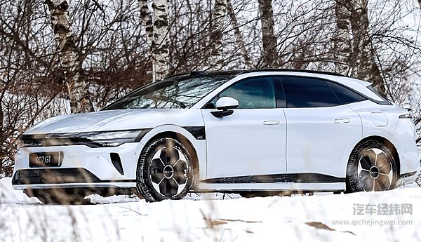 吉利四十不惑 2030战略锚定万亿营收目标