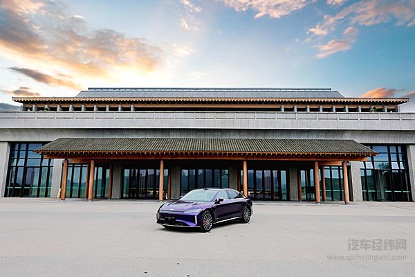 智破山城 座揽风云——风云A9L光辉（四驱）上市，抢购价17.19万元起