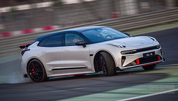 76.9万元起售 正式上市的极氪001 FR是竞争者还是花瓶？