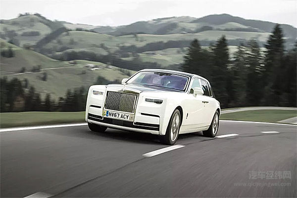 一辆SUV卖600万 有一种奢华叫劳斯莱斯