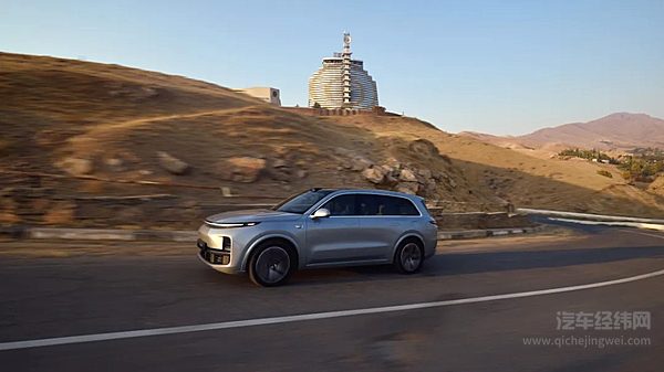 理想汽车首个海外零售中心正式开业！