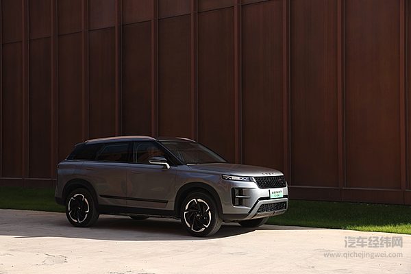 全球销冠焕新！多重好礼助阵 全新瑞虎7价格低至9.99万元起