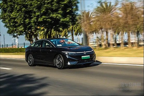 销量不及预期 跨国车企怎样才能走出困境？