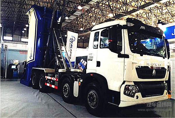 重汽上演“豪门”诱惑 2017再启征途 ——中国重汽销售部2017年商务大会倒计时