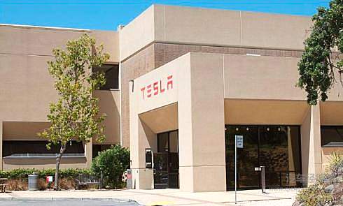 “换芯门”引爆舆论危机，特斯拉中国速度踩下刹车